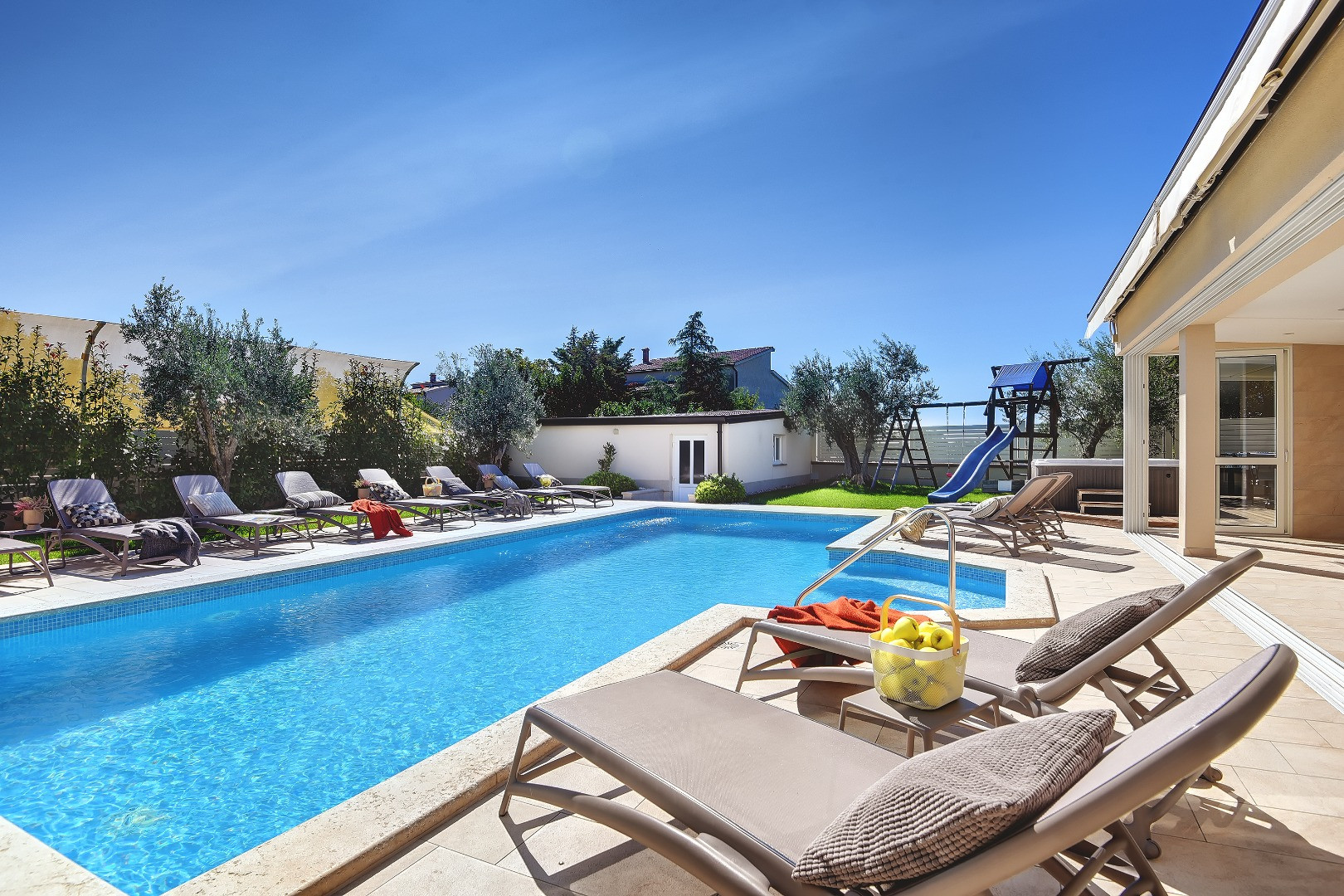 Villa Klen - A perfect villa for a relaxing family holiday, Villa Klen, Pula, Croatia Pula